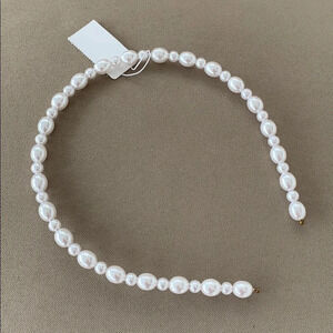 Pearl Headband NWT